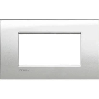 Placca 4 Moduli Livinglight Argento Lunare - BTicino LNA4804GL, Elegante e Resistente