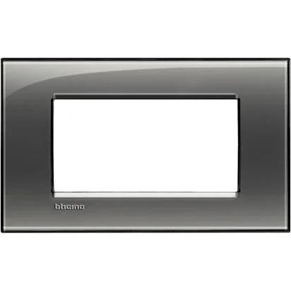 Placca Living Light 4P Fumo di Londra BTicino - LNA4804KF, Design Elegante e Funzionalità Unica