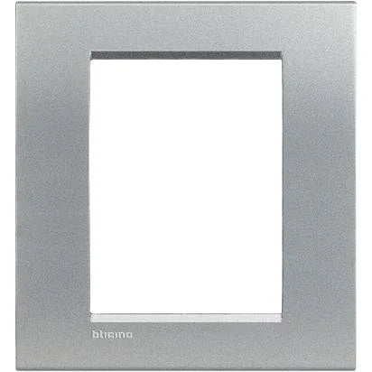 Placca BTicino Living Light 3+3P Tech - LNC4826TE, Design Elegante in Metallo, Alte Prestazioni
