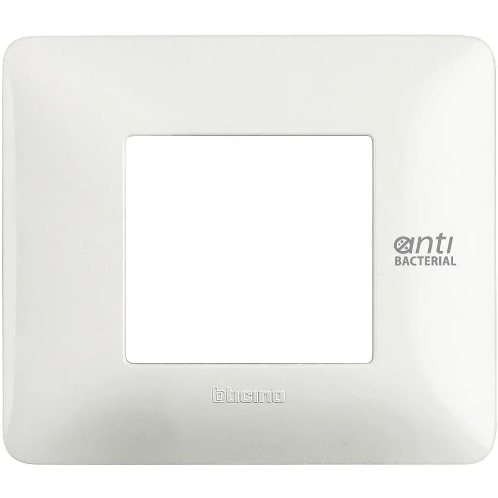 Placca Antibatterica BTicino AM4802BAB in Tecnopolimero 2 Moduli, Design Elegante e Facile Installazione