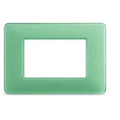 Placca BTicino Matix 3 Moduli Tè Verde AM4803CVC - Design Raffinato e Facile Installazione