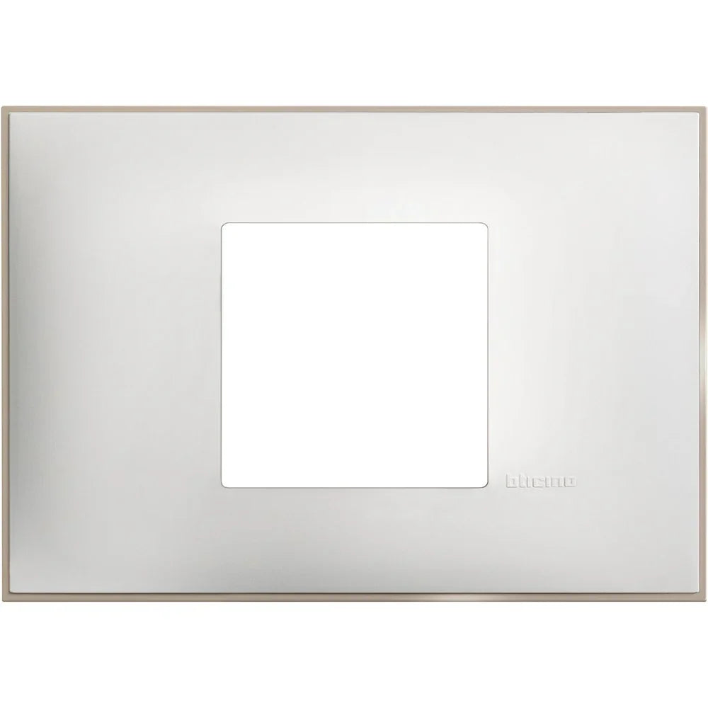 Placca BTicino 2 Moduli X 503 - Colore Bianco Satinato - SKU BT-503-B, Design Elegante e Funzionale