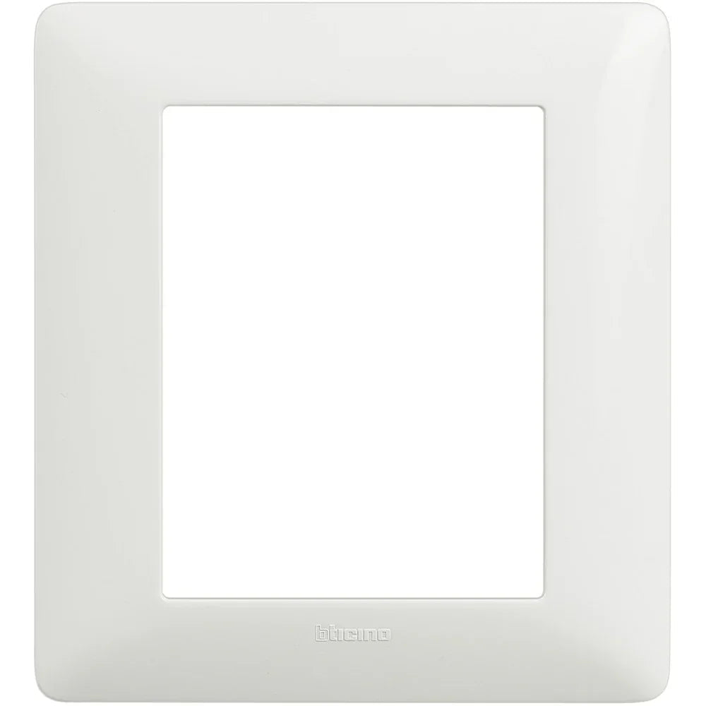 BTicino AM4826BBN - Placca Matix 3+3 Moduli Bianco, Design Elegante in Tecnopolimero, Altezza 132mm