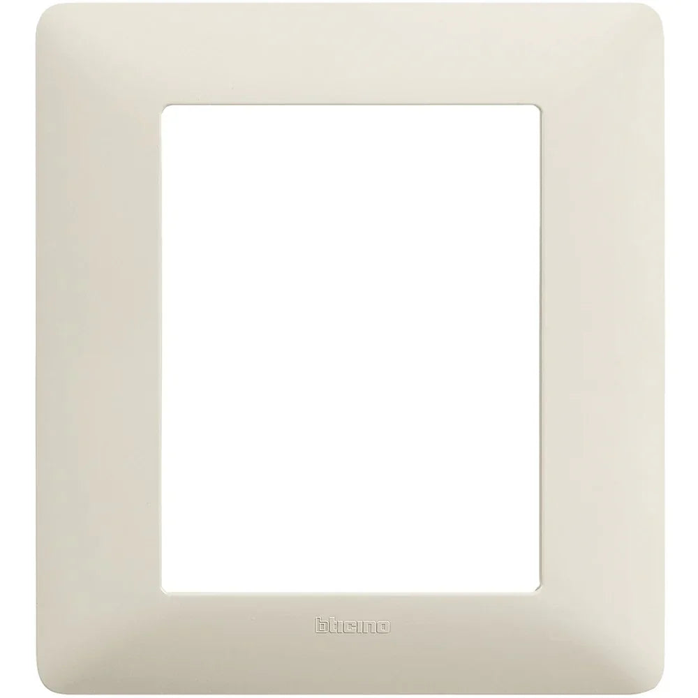 Placca Matix 3+3 Moduli AM4826BCN BTicino - Design Elegante in Tecnopolimero Cenere, 132x120mm
