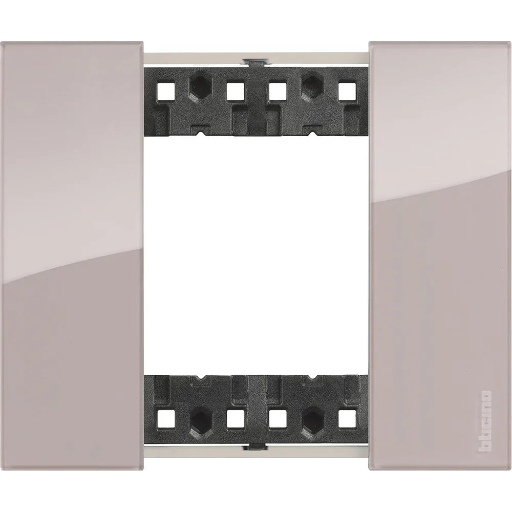 Placca 2P Notte Living Now - BTicino KA4802DM | Design Moderno, Materiale Bimaterico, 86x102.5mm