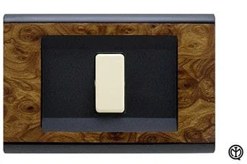 Placca Click 5F FEB 2585/RA - Design Elegante in Radica, 5 Moduli, Facile Installazione