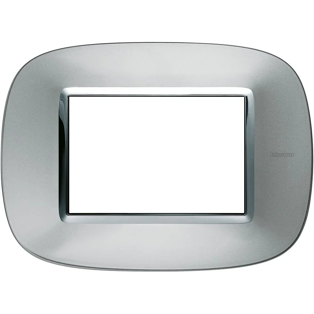 BTicino HB4803XC Axolute Placca 3 Moduli in Alluminio - Design Elegante e Robusto