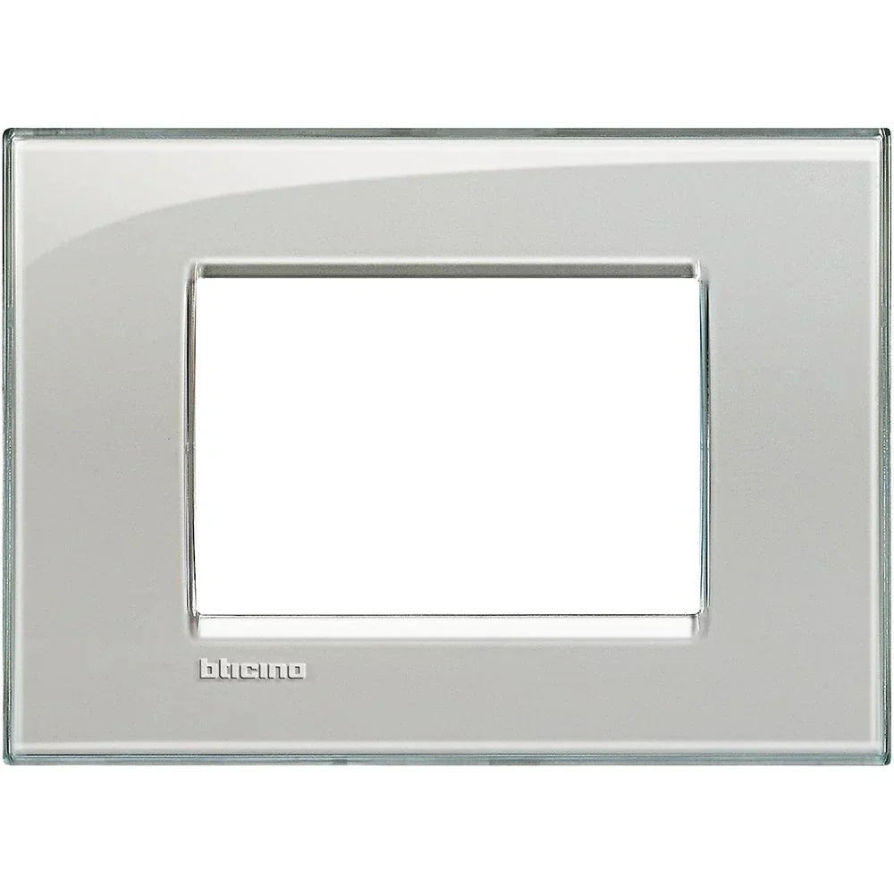 Placca Quadrata 3 Moduli Living Light Grigio Ghiaccio - BTicino LNA4803KG, Design Elegante e Resistente