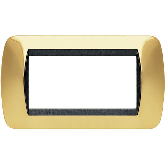 Living Int. Placca 4 posti oro - Metallo vero BTicino, Serie Livinglight, 80mm x 140mm, design elegante.