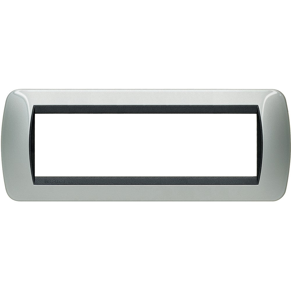 Living Int. Placca 7 posti alluminio L4807AL, moduli 7 BTicino, altezza 80mm, larghezza 206mm, serie Livinglight.