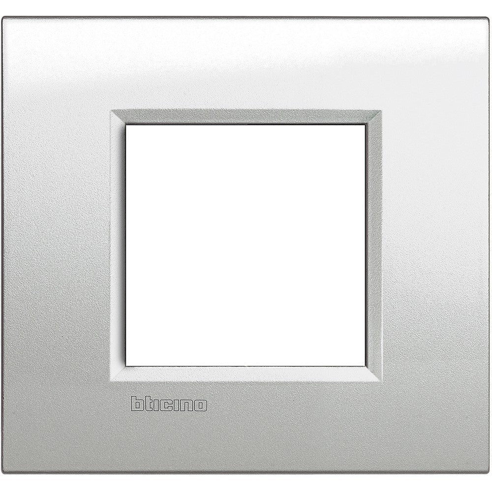 Living Light quadra 2P metal wall plate in silver, 86mm height, 88mm width, brand BTicino.