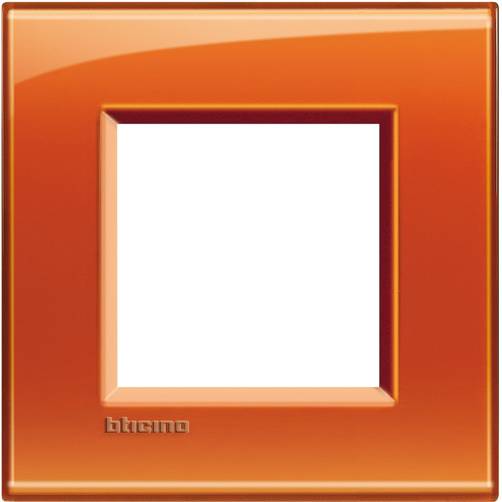 Living Light Placca quadra 2P Arancio deep in technopolymer, modern switch plate, essential for stylish interiors.
