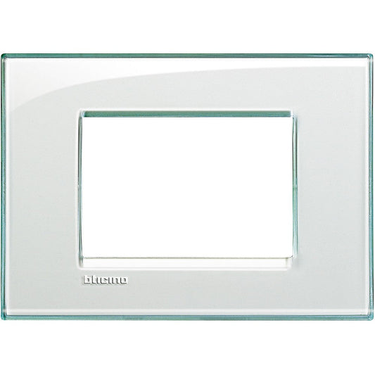 Living Light Placca 3P Acquamarina - BTicino square plate for 3 modules, tecnopolimero, dimensions 86mm x 120mm.