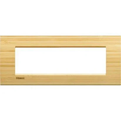 Placca Quadra Living Light 7 Moduli in Bamboo - BTicino LNA4807LBA - Design Sostenibile e Elegante