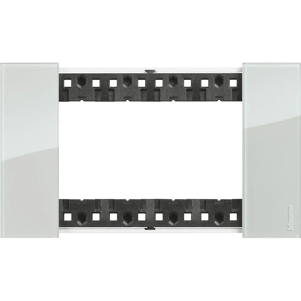 Placca 4 Moduli BTicino Living Now - Sky - Plastica Bimaterica - KA4804DA - Design Moderna e Resistente