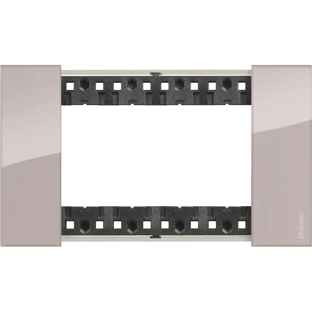 Placca 4 Moduli Bticino Living Now Aura - Codice KA4804DM
