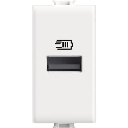 Presa Caricatore USB BTicino Matix con porta tipo A per ricarica dispositivi fino a 15W.