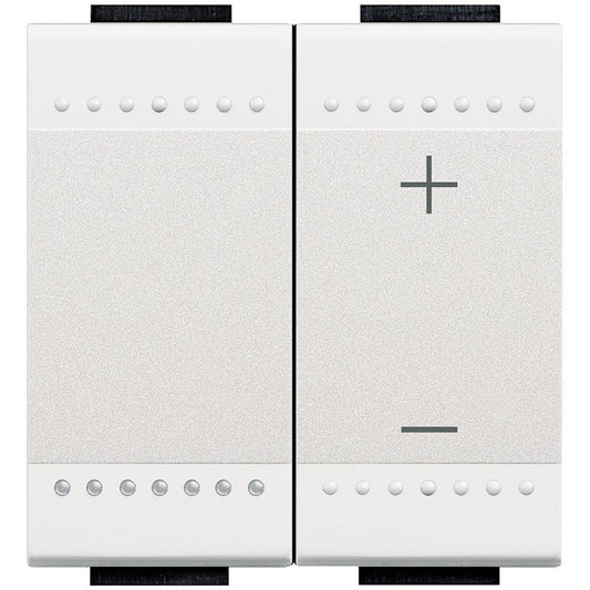 Dimmer a pulsante 0-10V da 300-600VA, modello BTicino, colore bianco, con modulazione per luce.