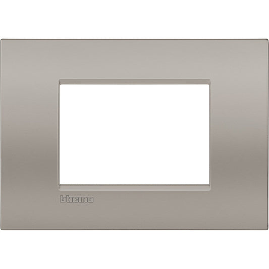 Living Light - Placca 3P Sabbia - BTicino metal frame for 3 modules, 86mm x 120mm, series Livinglight Air, color sand.