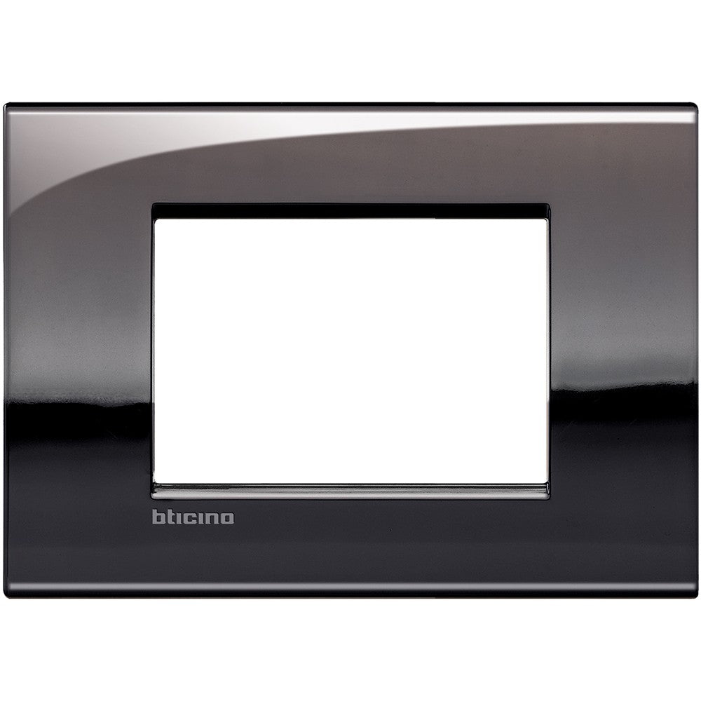 Living Light - Placca 3P Bianco perla LNC4803PR, metallo peltro lucido, 3 moduli, marchio BTicino.