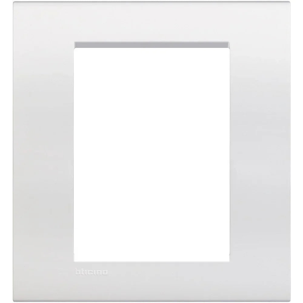 Placca 3+3P Bianco Puro - Living Light BTicino - LNC4826BN - Design Funzionale e Elegante