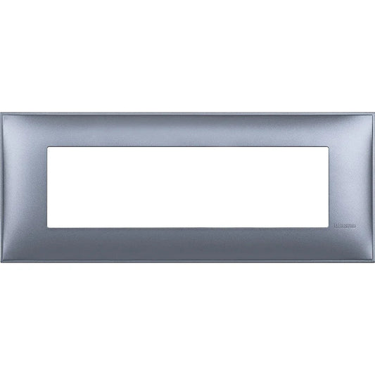 BTicino Placca 7 Moduli Blu Metal - Design Elegante, Alta Qualità, Facile Installazione - SKU: [inserisci codice SKU qui]
