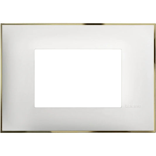 BTicino Placca 3 Moduli Bianco Oro, Elegante Design 86x122 mm, Codice SKU: BT-PL-3MOD-BIO