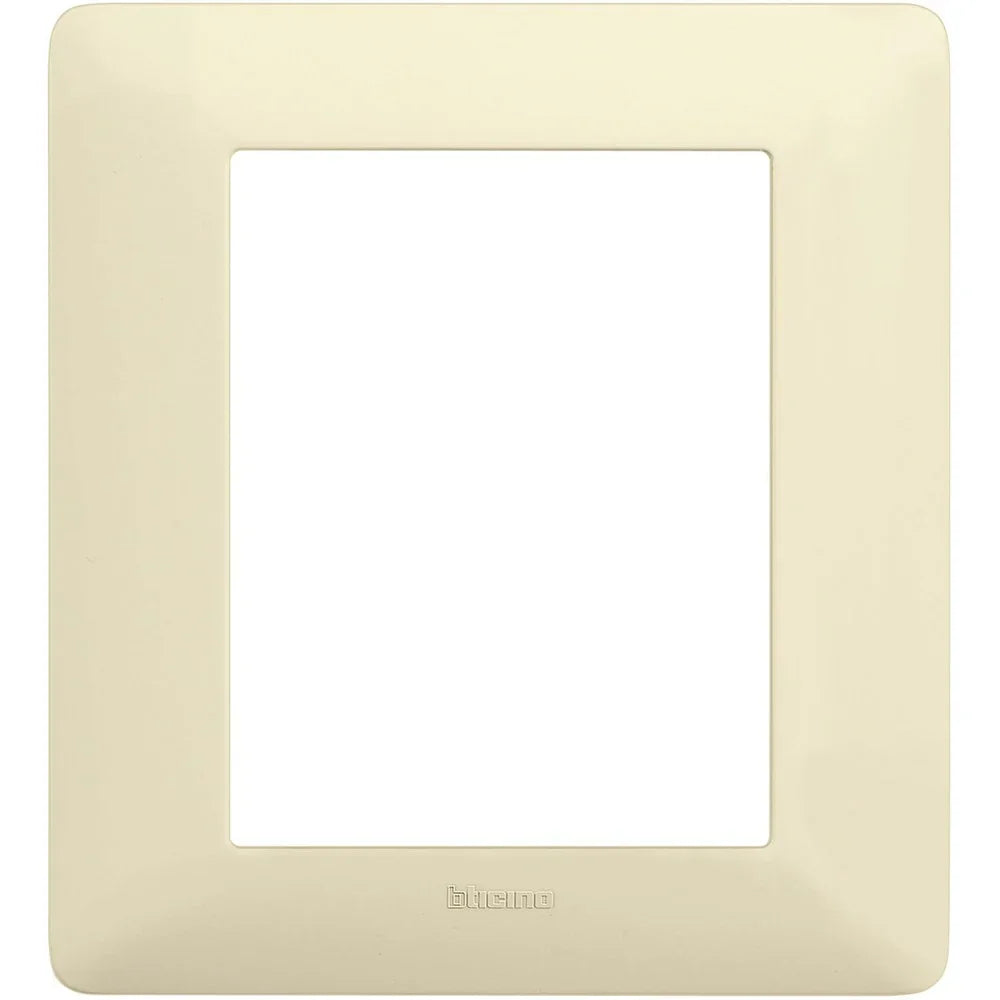 Placca Matix BTicino AM4826BAV 3+3 Moduli, Colore Avorio, Design Elegante e Resistente