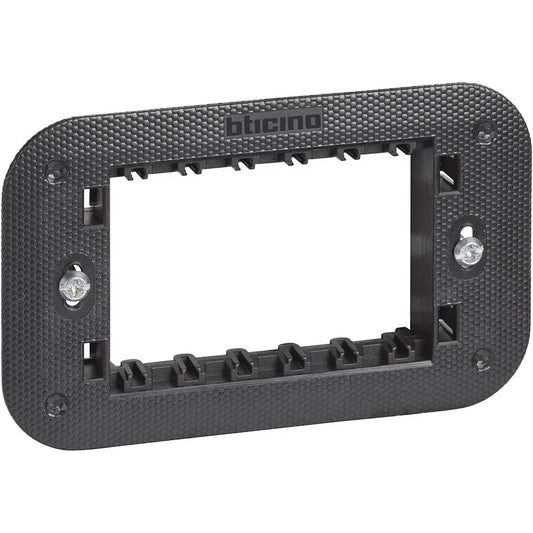 Bticino Living Now K4703 - Supporto 3 Moduli per Scatola 503