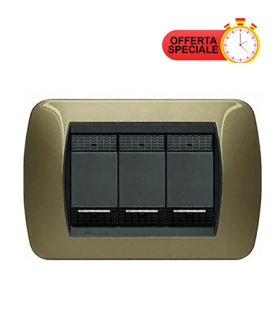 Placca 3 Posti Ocre Metallic BTicino L4803OT – Eleganza e Funzionalità per Interni Moderni