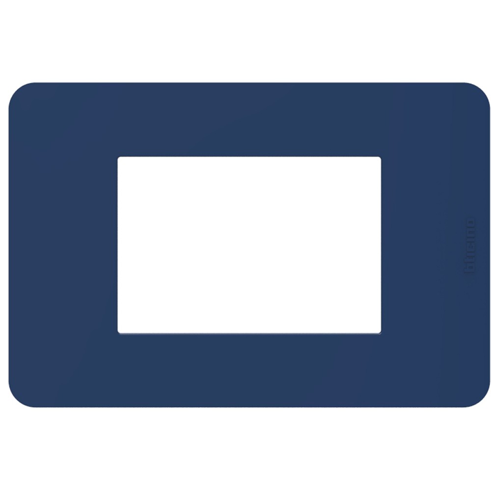 Placca BTicino MatixGO 3 moduli in blue, tecnopolimero, misura 84.2x124.7mm, design moderno per interruttori.