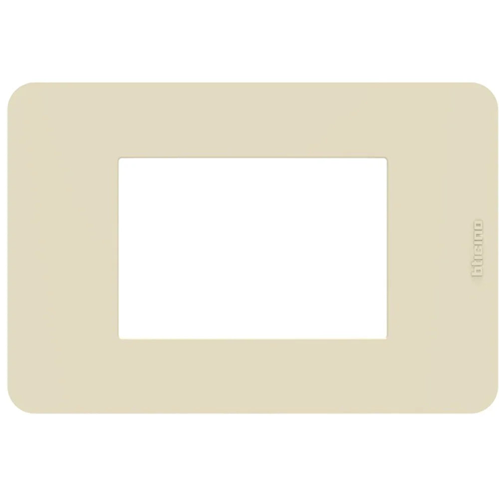 Placca BTicino MatixGO Tones 3 Moduli in Avorio JA4803TI - Design Elegante e Funzionalità Avanzata