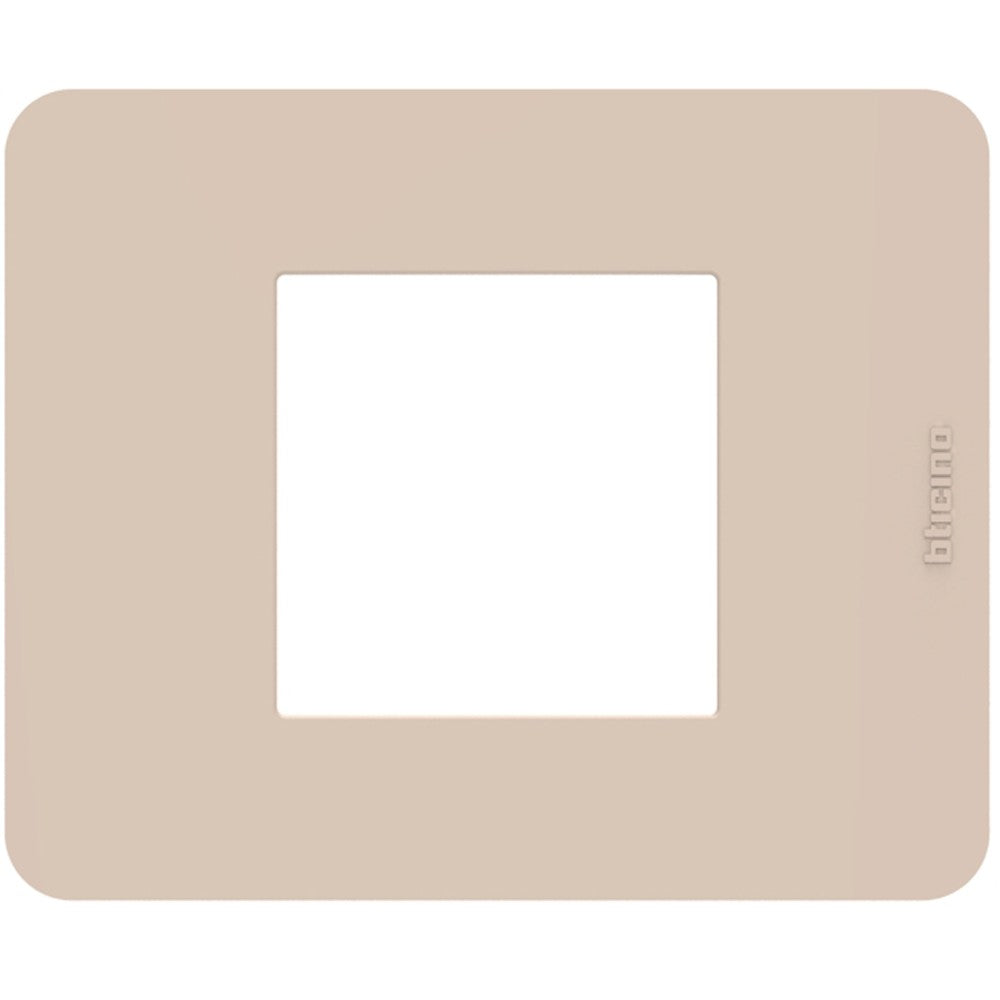 Bticino MatixGO 3-moduli plate beige, designed for electrical switches, made of technopolymer.