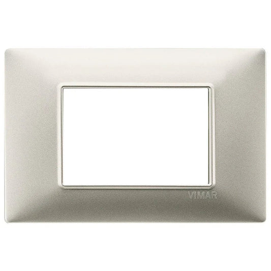 Vimar Plana Placca 3 Moduli Nichel Opaco - Codice SKU 14653.21, Elegante e Facile da Installare