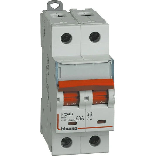 Interruttore Sezionatore Bticino 2P 63A F72A63 - 400 Vac, Design Compatto, Affidabilità Elevata