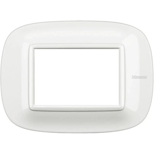 BTicino HB4803HD Axolute - Placca Ellittica 3 Moduli Bianco, Design Moderno e Durevole