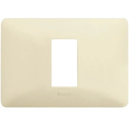Placca BTicino Matix 1 Modulo AM4803M1BAV - Design Elegante in Tecnopolimero Avorio, Resistente e Compatto