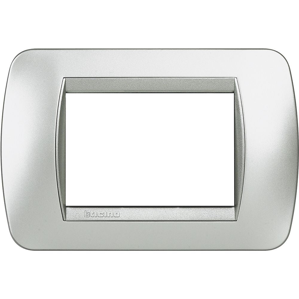 Bticino Placca Livinglight 3 moduli Tech - materiale metallo L4803TE