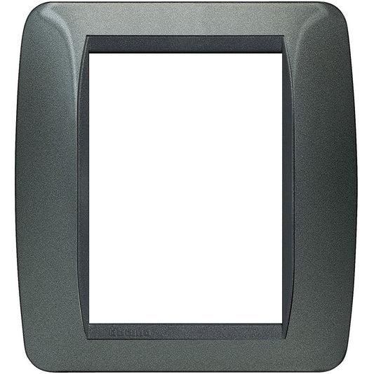 Bticino Placca Livinglight 3+3 moduli colore acciaio scuro - materiale metallo L4826AC