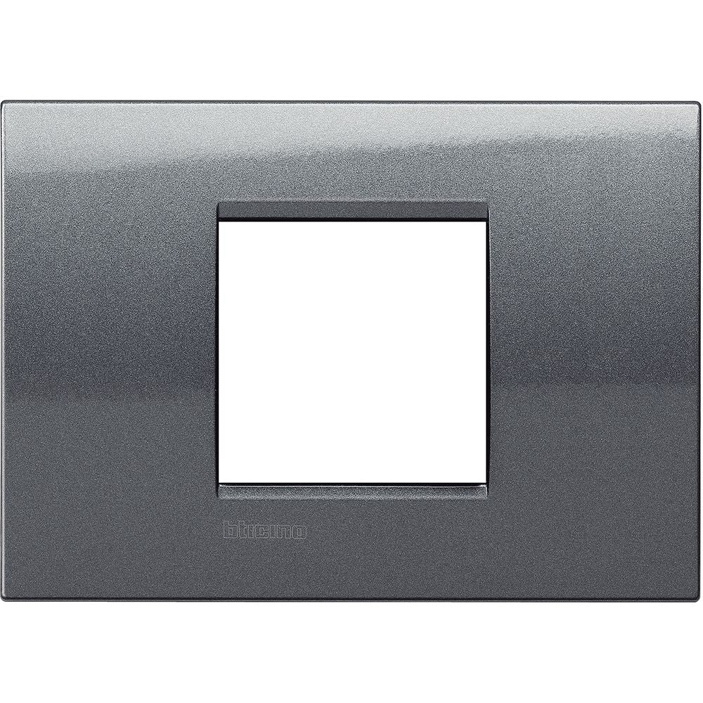 Bticino Placca quadra Livinglight 2 moduli centrati LNA4819AC