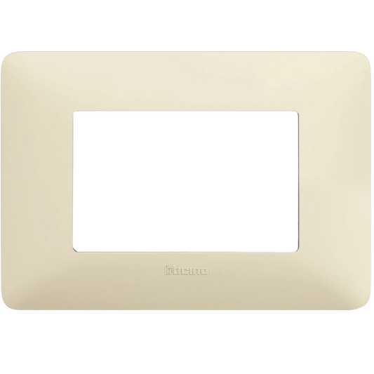 Placca Bticino Matix 3 Moduli Avorio - Codice AM4803BAV